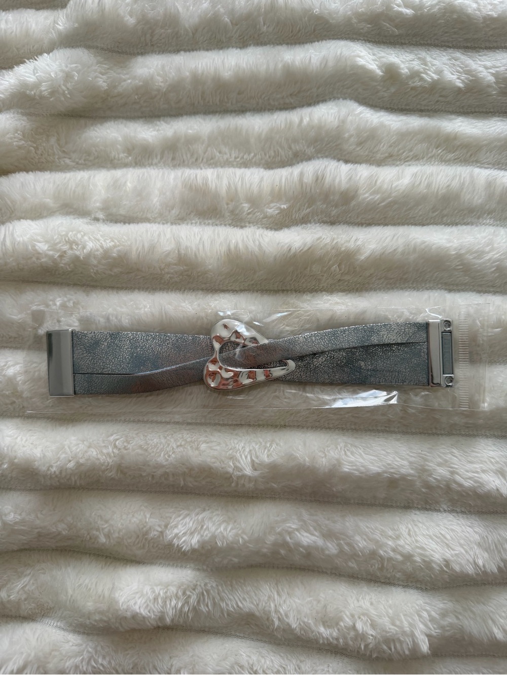 Ryze Wrap Bracelet (NEW) - Picture 3 of 3